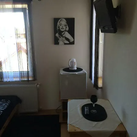 Pokoje Goscinne Martika Władysławowo Esterno foto